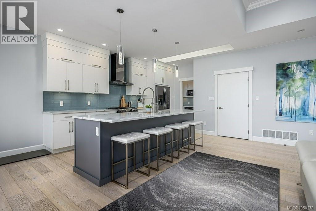 229 1290 Crown Isle Dr, Courtenay, British Columbia  V9N 0B8 - Photo 19 - 1050270