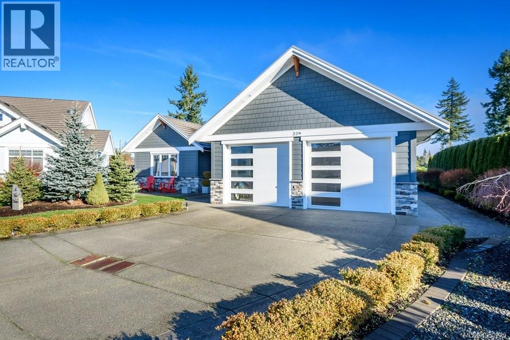 229 1290 Crown Isle Dr, Courtenay, British Columbia  V9N 0B8 - Photo 63 - 1050270