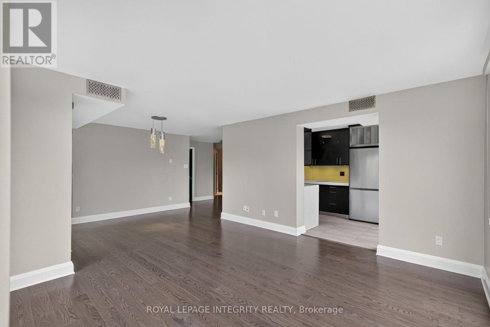 302 - 545 St. Laurent Boulevard, Ottawa, Ontario  K1K 4H9 - Photo 18 - X13805056