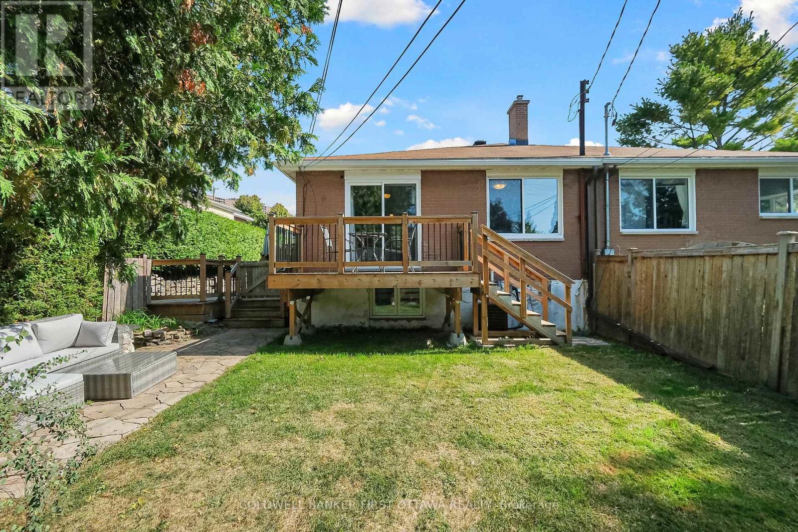 702 Crystal Street, Ottawa, Ontario  K1K 2G2 - Photo 32 - X13805084