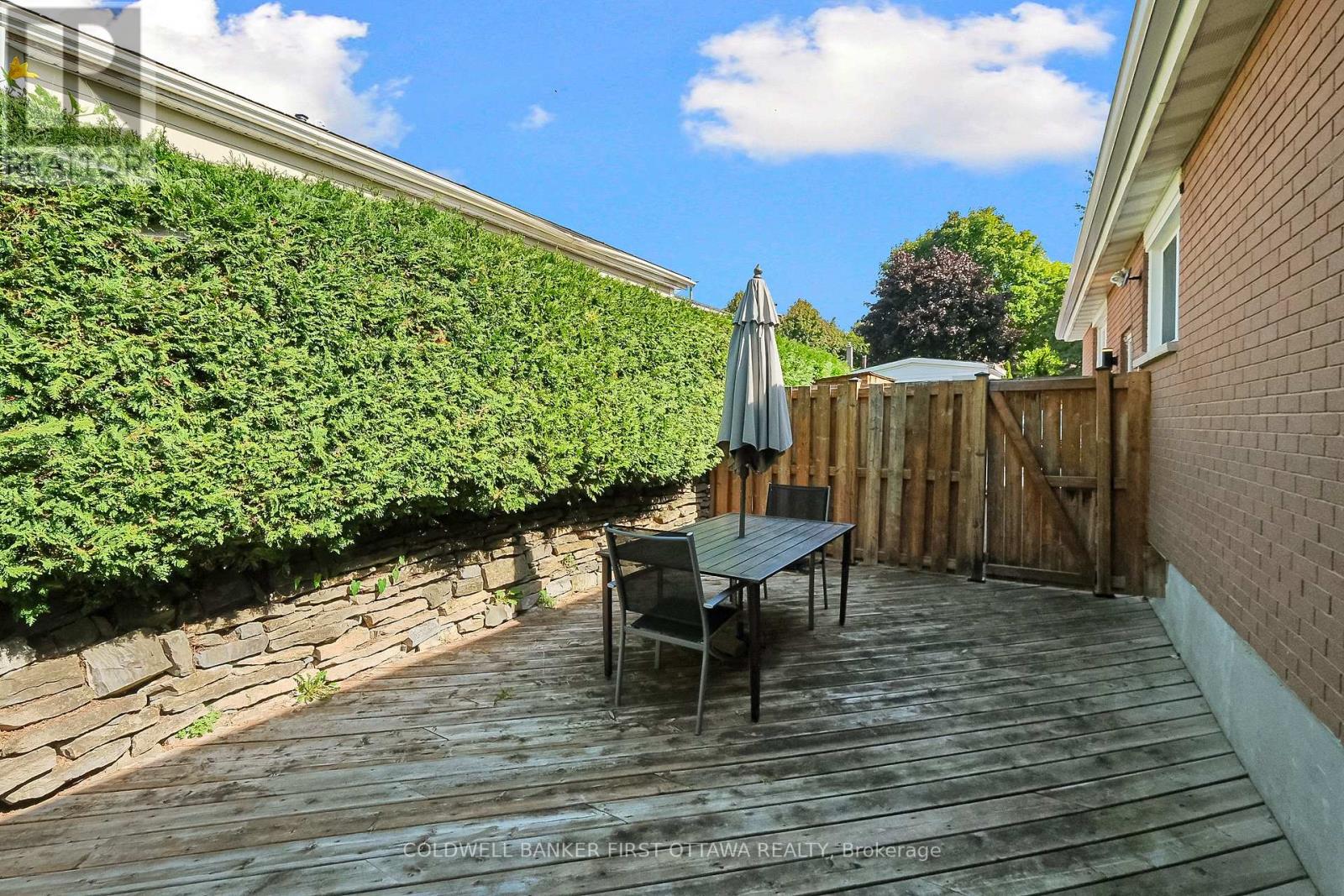 702 Crystal Street, Ottawa, Ontario  K1K 2G2 - Photo 33 - X13805084