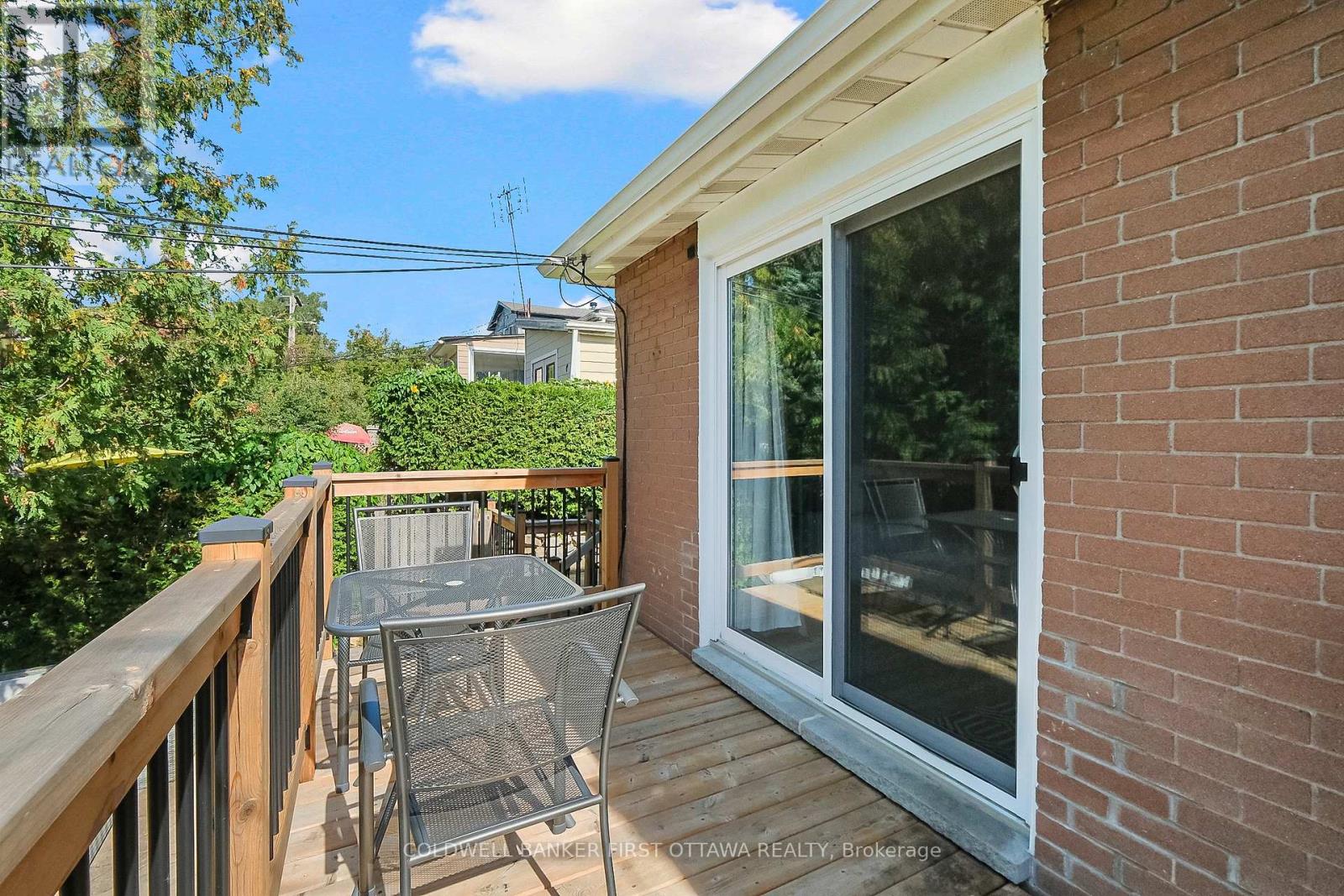 702 Crystal Street, Ottawa, Ontario  K1K 2G2 - Photo 35 - X13805084