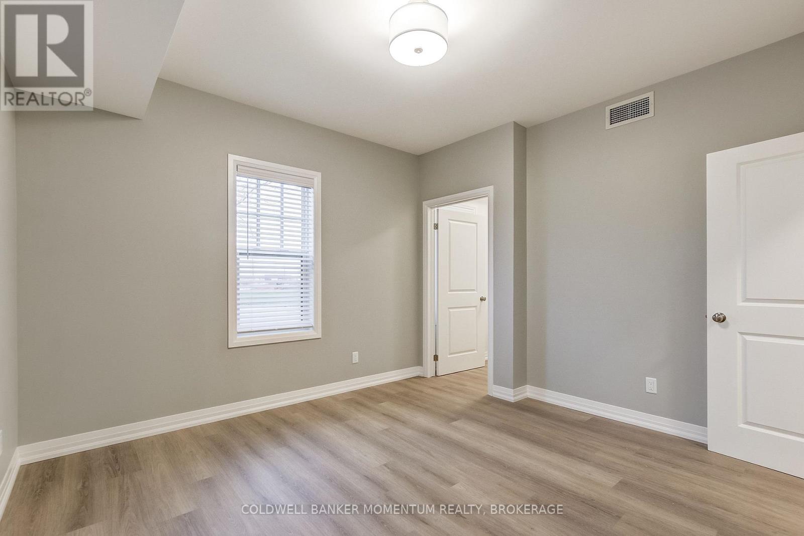 101 - 120 Garrison Village Drive, Niagara-On-The-Lake, Ontario  L0S 1J0 - Photo 16 - X13805088