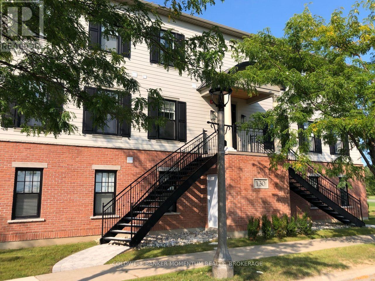 101 - 120 Garrison Village Drive, Niagara-On-The-Lake, Ontario  L0S 1J0 - Photo 4 - X13805088