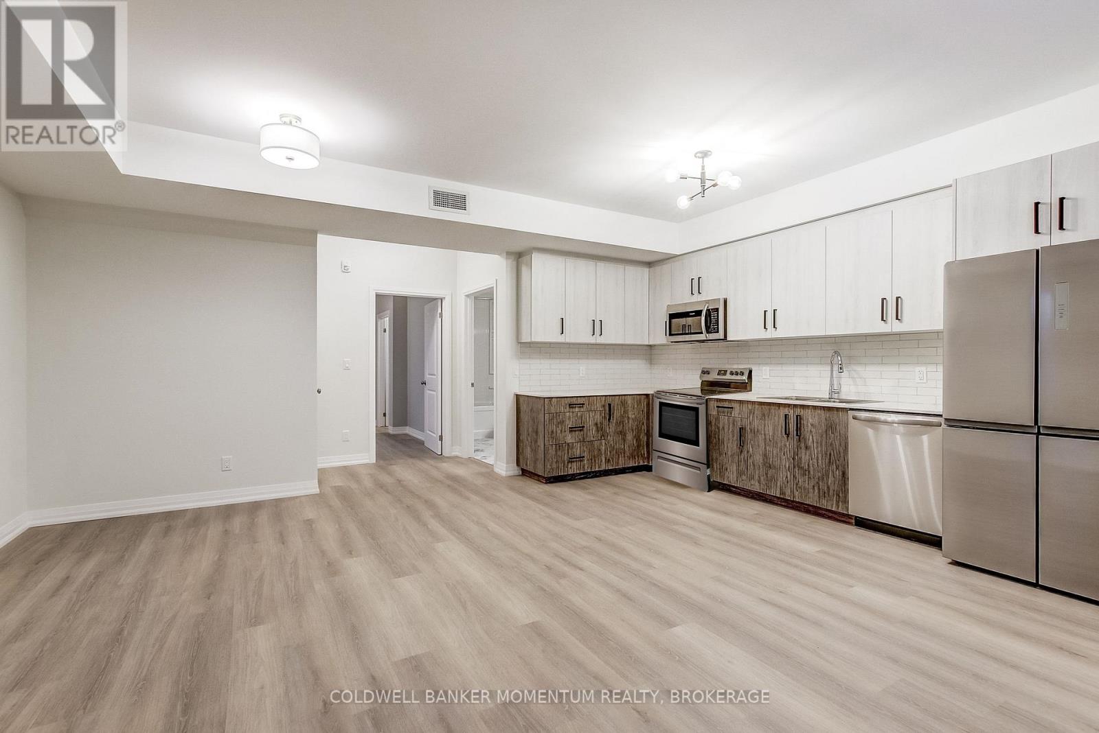 101 - 120 Garrison Village Drive, Niagara-On-The-Lake, Ontario  L0S 1J0 - Photo 6 - X13805088