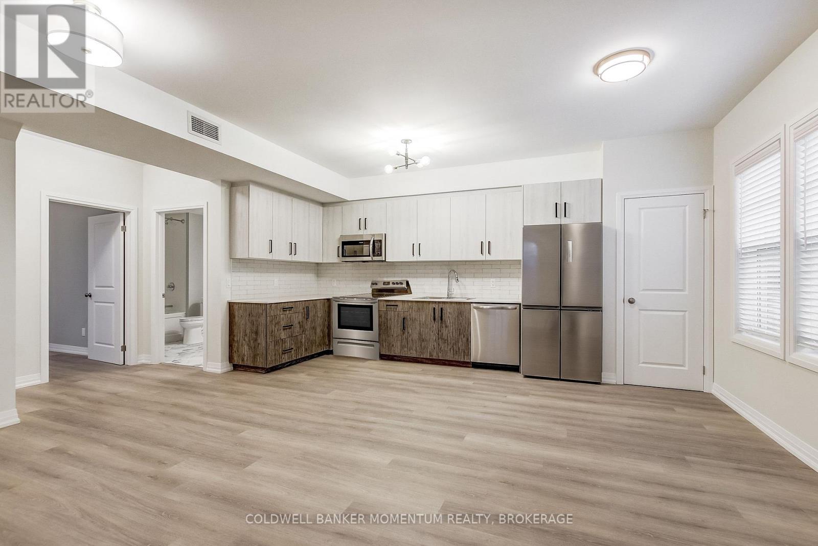 101 - 120 Garrison Village Drive, Niagara-On-The-Lake, Ontario  L0S 1J0 - Photo 8 - X13805088