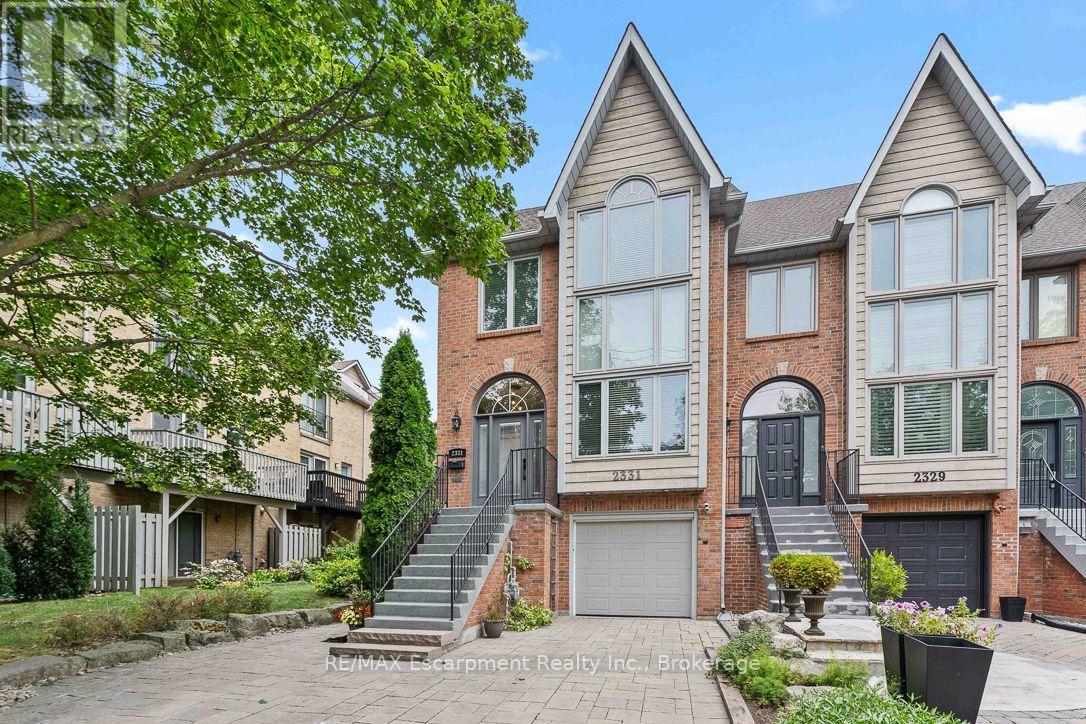 2331 MARINE DRIVE, Oakville, Ontario