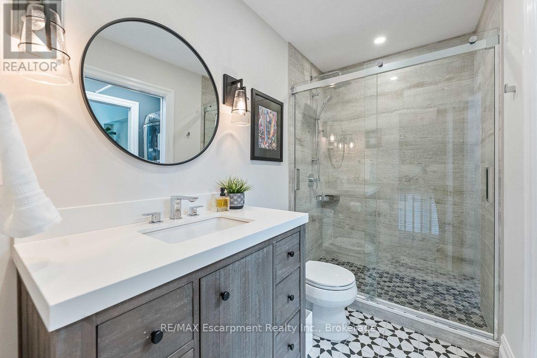 2331 Marine Drive, Oakville, Ontario  L6L 1C2 - Photo 18 - W13805064