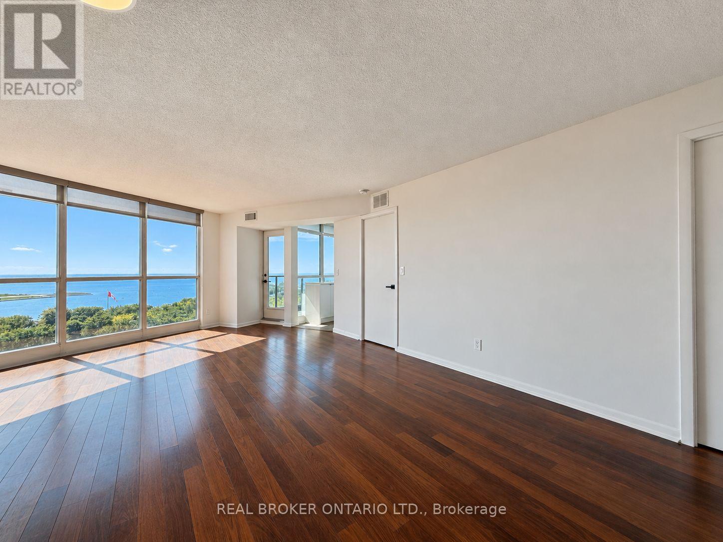 1909 - 219 Fort York Boulevard, Toronto, Ontario  M5V 1B1 - Photo 5 - C13805046