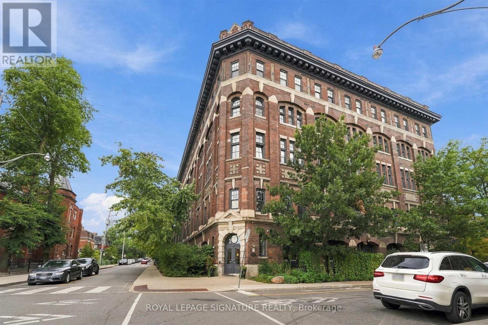 404 - 183 DOVERCOURT ROAD, Toronto, Ontario