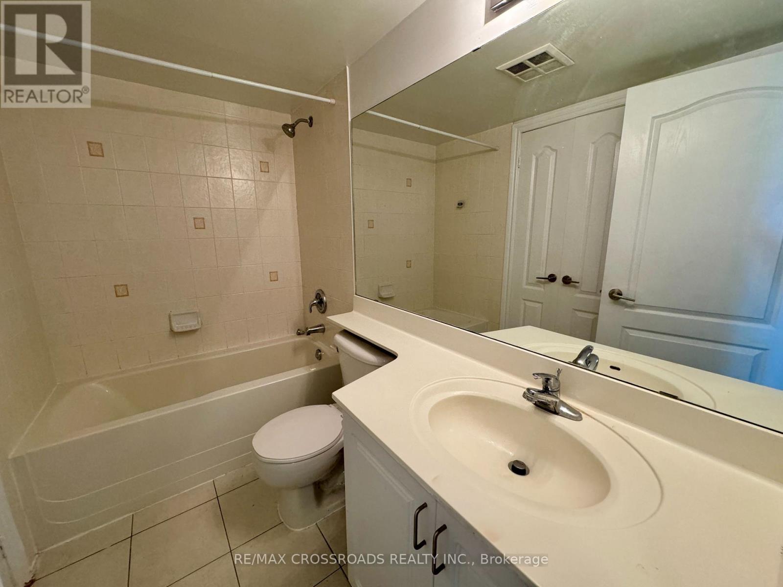 2505 - 60 Brian Harrison Way, Toronto (Bendale), Ontario  M1P 5J5 - Photo 19 - E13805054