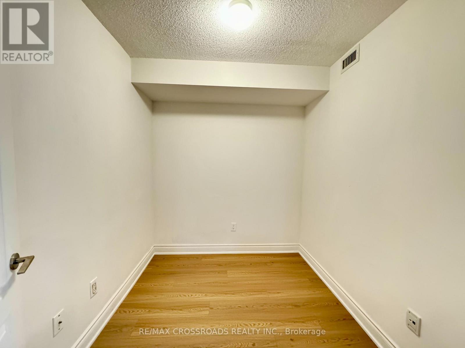 2505 - 60 Brian Harrison Way, Toronto (Bendale), Ontario  M1P 5J5 - Photo 20 - E13805054