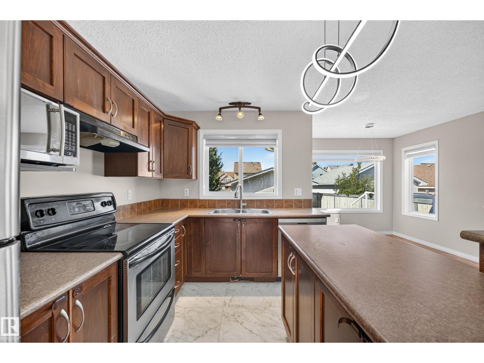 1530 76 St Sw, Edmonton, Alberta  T6X 1M3 - Photo 9 - E4509487