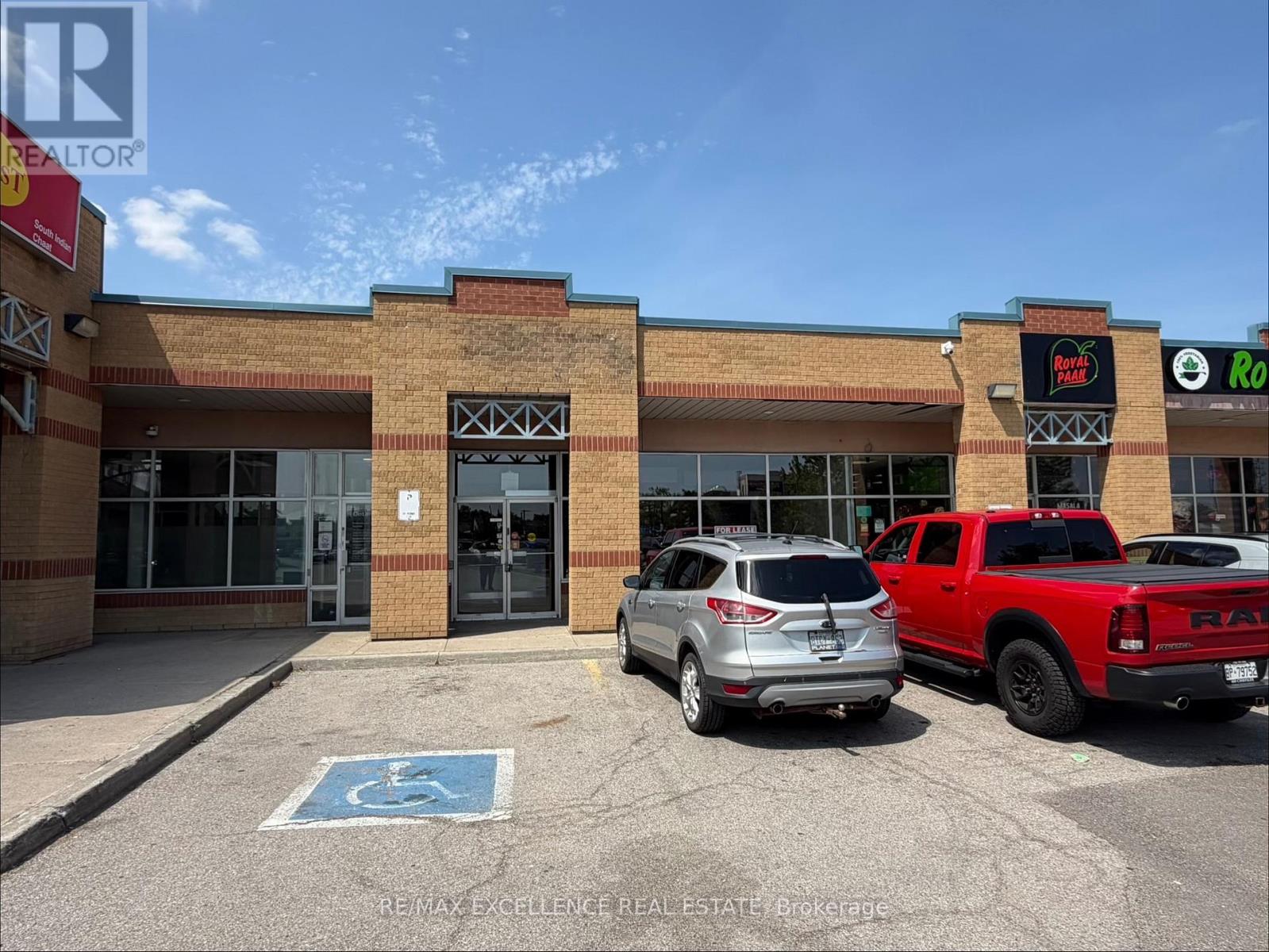 3A - 25 WOODBINE DOWNS BOULEVARD, Toronto, Ontario