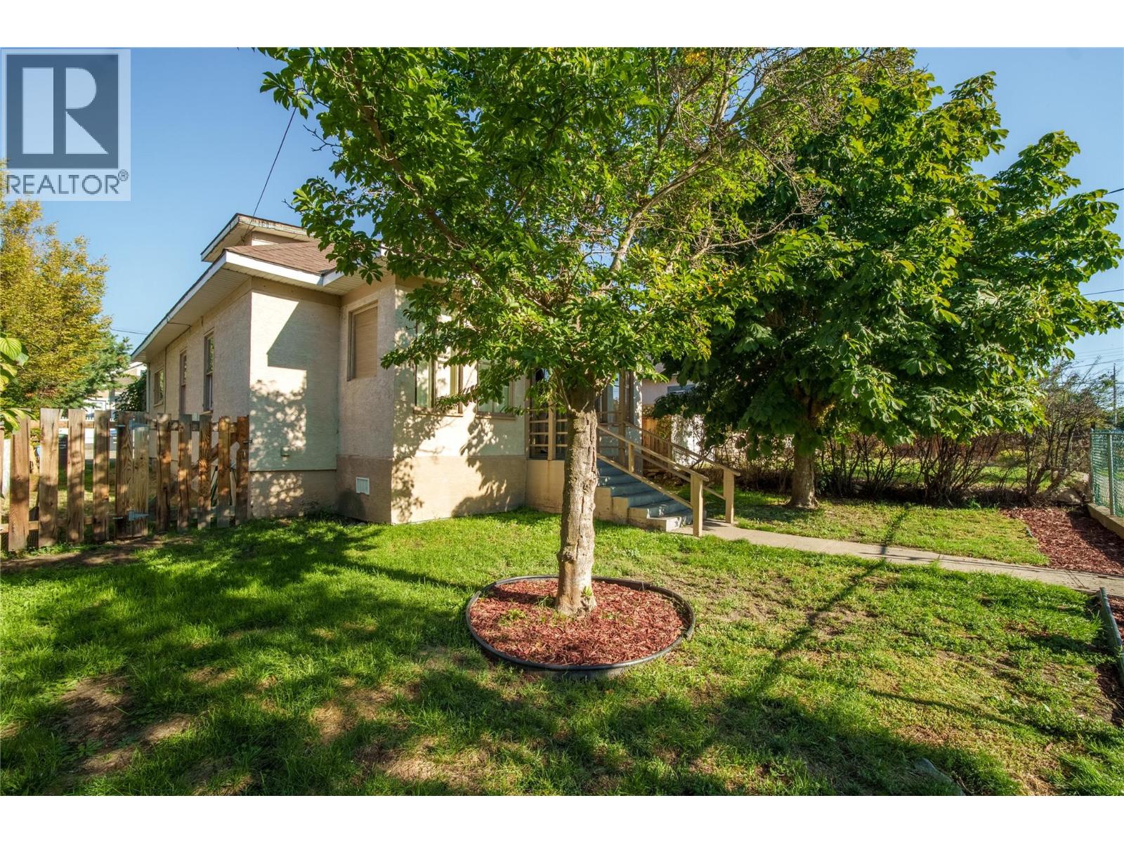 574 Van Horne Street, Penticton, British Columbia