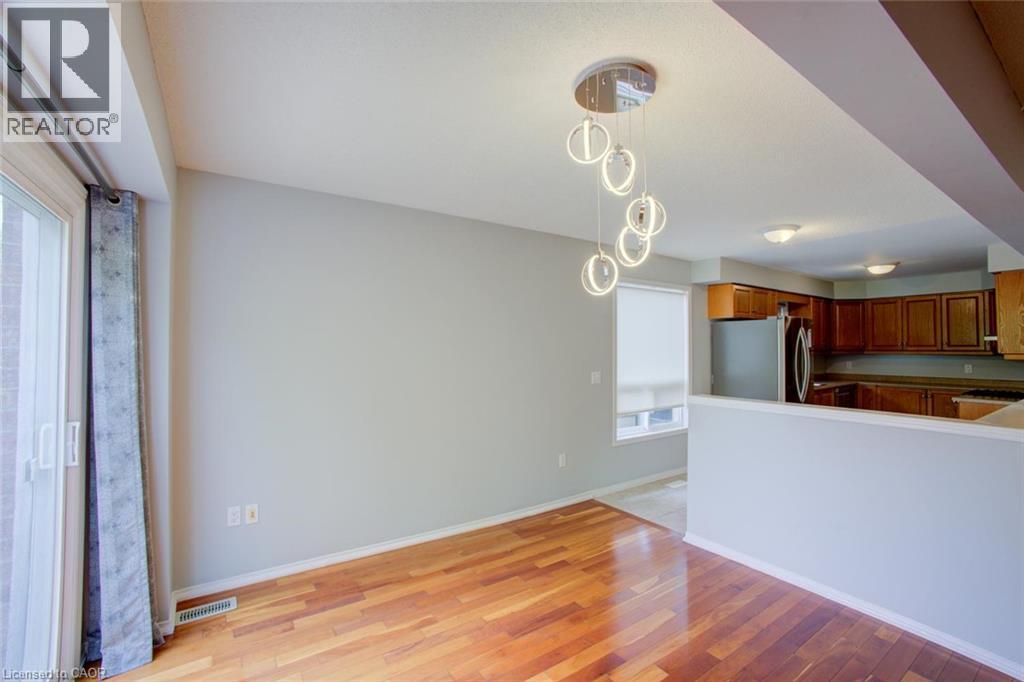 11 Kroeger Crescent, Cambridge, Ontario  N3C 4J7 - Photo 12 - 40863380