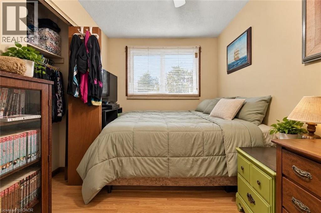 26 Renfrew Street E, Caledonia, Ontario  N3W 1E8 - Photo 20 - 40864649