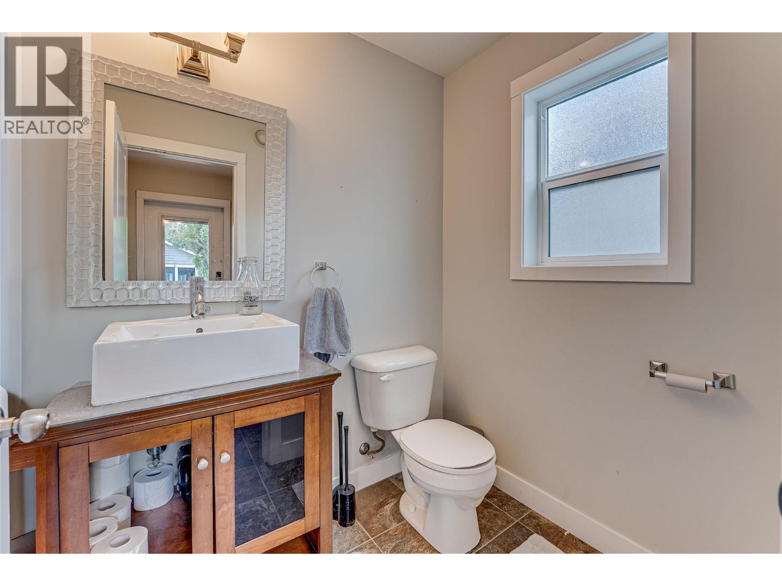 4607c 20 Street, Vernon, British Columbia  V1T 4E6 - Photo 13 - 10401196