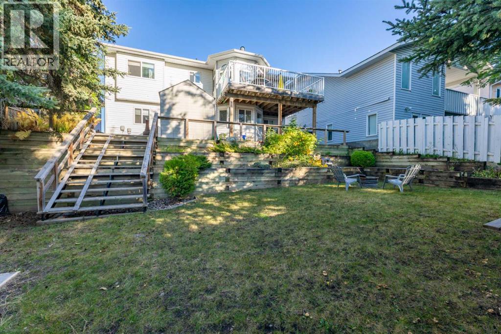 157 Rispler Way, Hinton, Alberta  T7V 1L7 - Photo 39 - A2346481