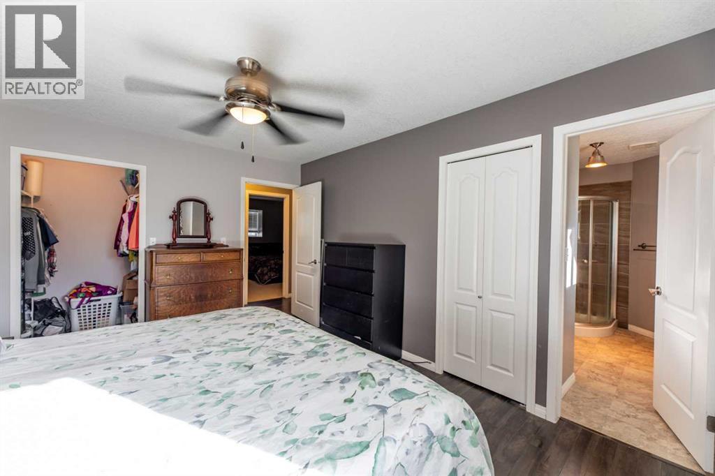 157 Rispler Way, Hinton, Alberta  T7V 1L7 - Photo 11 - A2346481