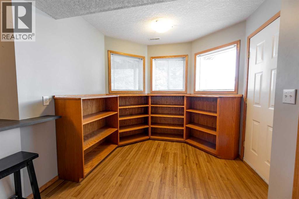 157 Rispler Way, Hinton, Alberta  T7V 1L7 - Photo 23 - A2346481