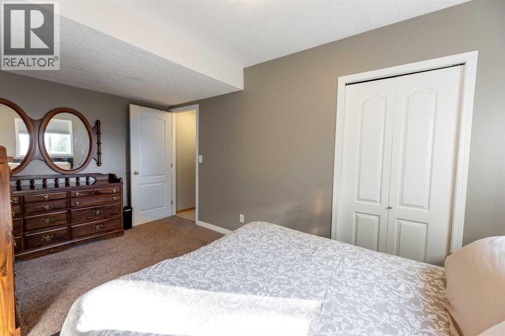 157 Rispler Way, Hinton, Alberta  T7V 1L7 - Photo 28 - A2346481