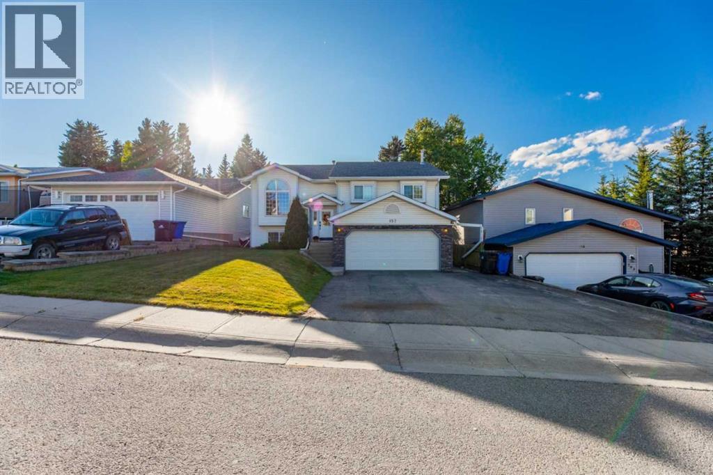 157 Rispler Way, Hinton, Alberta  T7V 1L7 - Photo 42 - A2346481