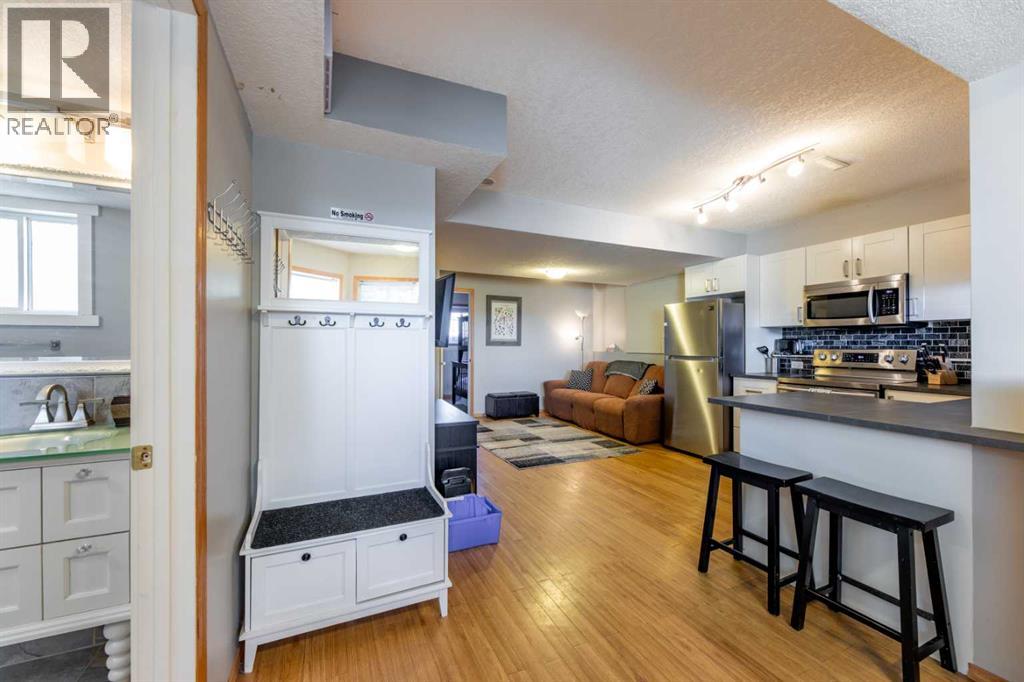 157 Rispler Way, Hinton, Alberta  T7V 1L7 - Photo 24 - A2346481