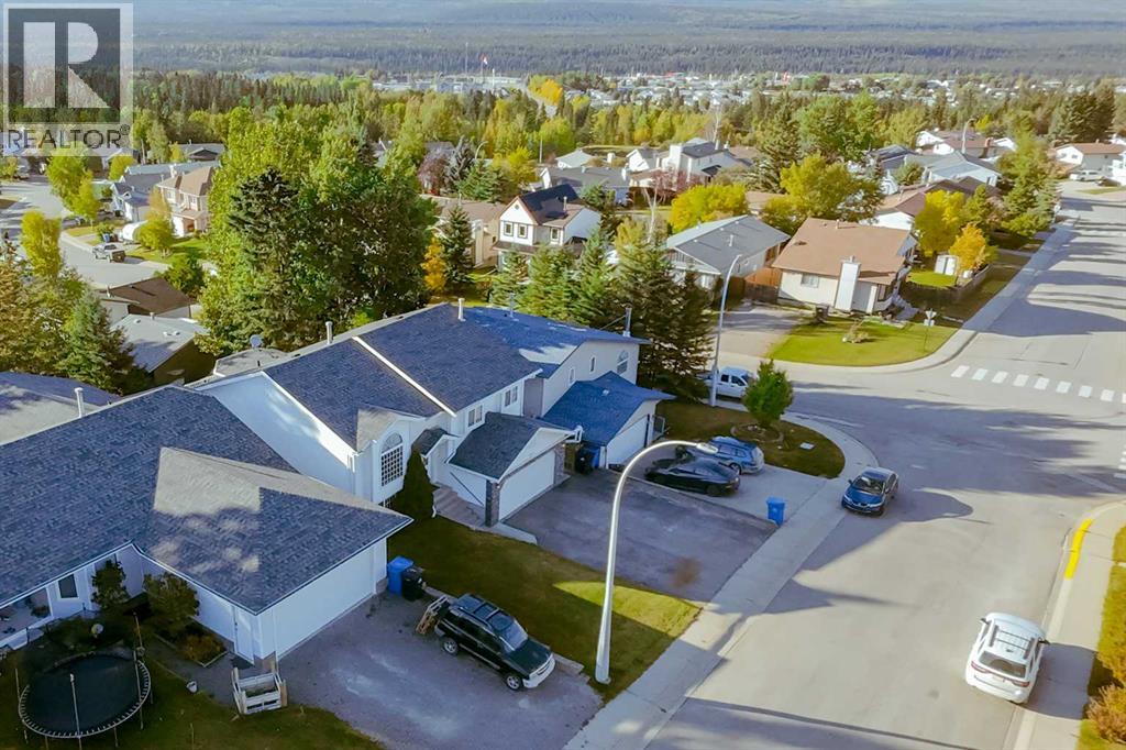 157 Rispler Way, Hinton, Alberta  T7V 1L7 - Photo 45 - A2346481