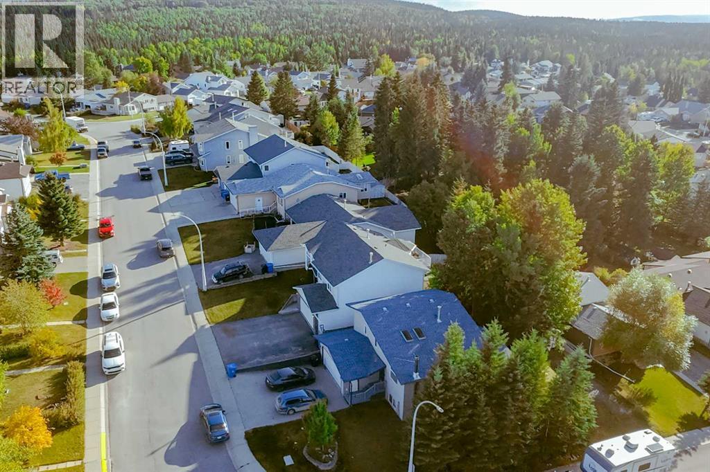157 Rispler Way, Hinton, Alberta  T7V 1L7 - Photo 48 - A2346481