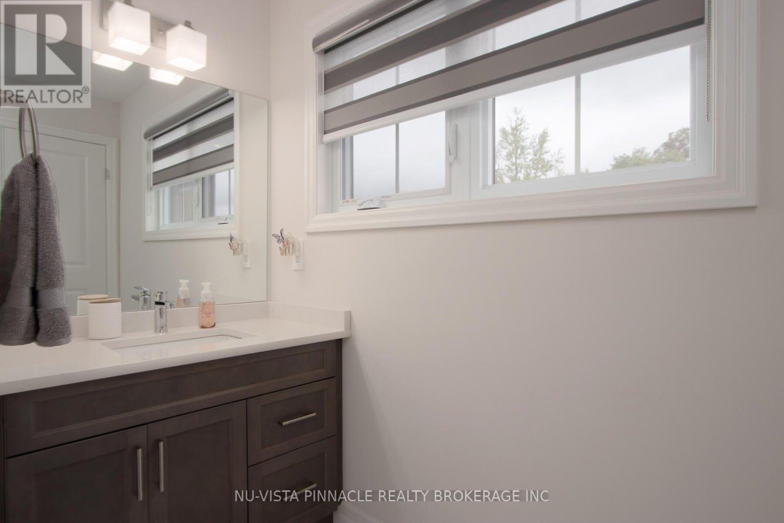 2192 Saddlerock Avenue, London North, Ontario  N6G 3W3 - Photo 30 - X13805138