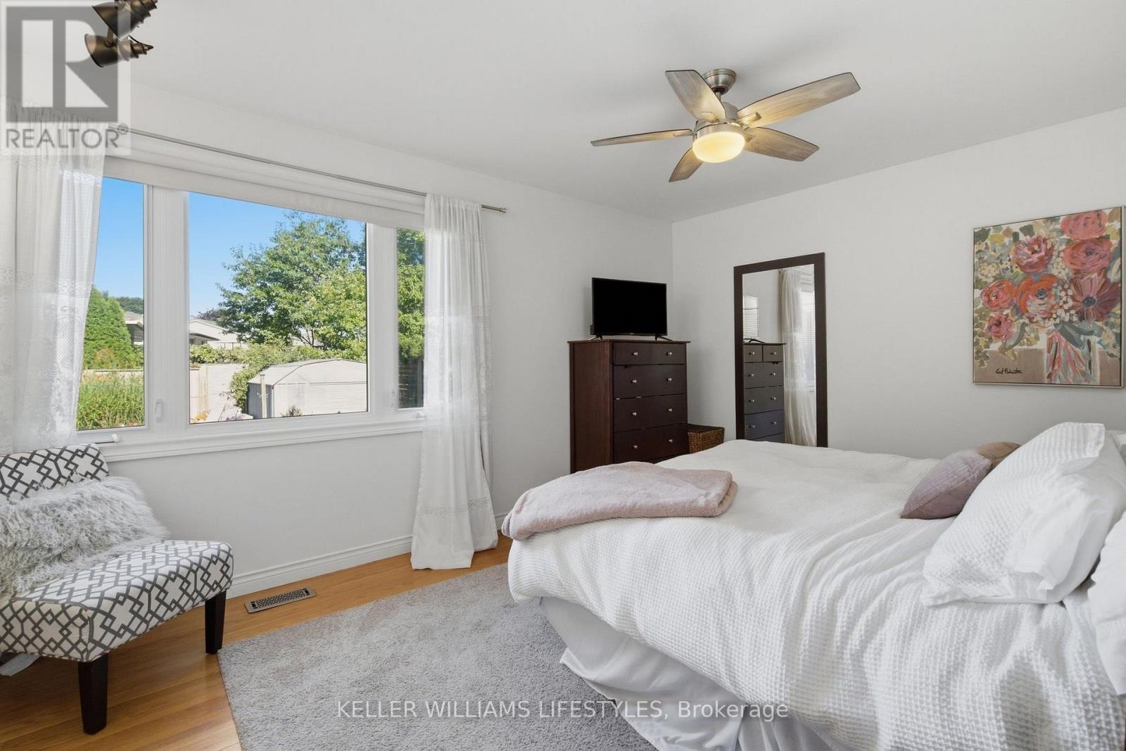 1 Queen Anne Circle, London North, Ontario N6H 4B6 - Photo 21 - X13805144