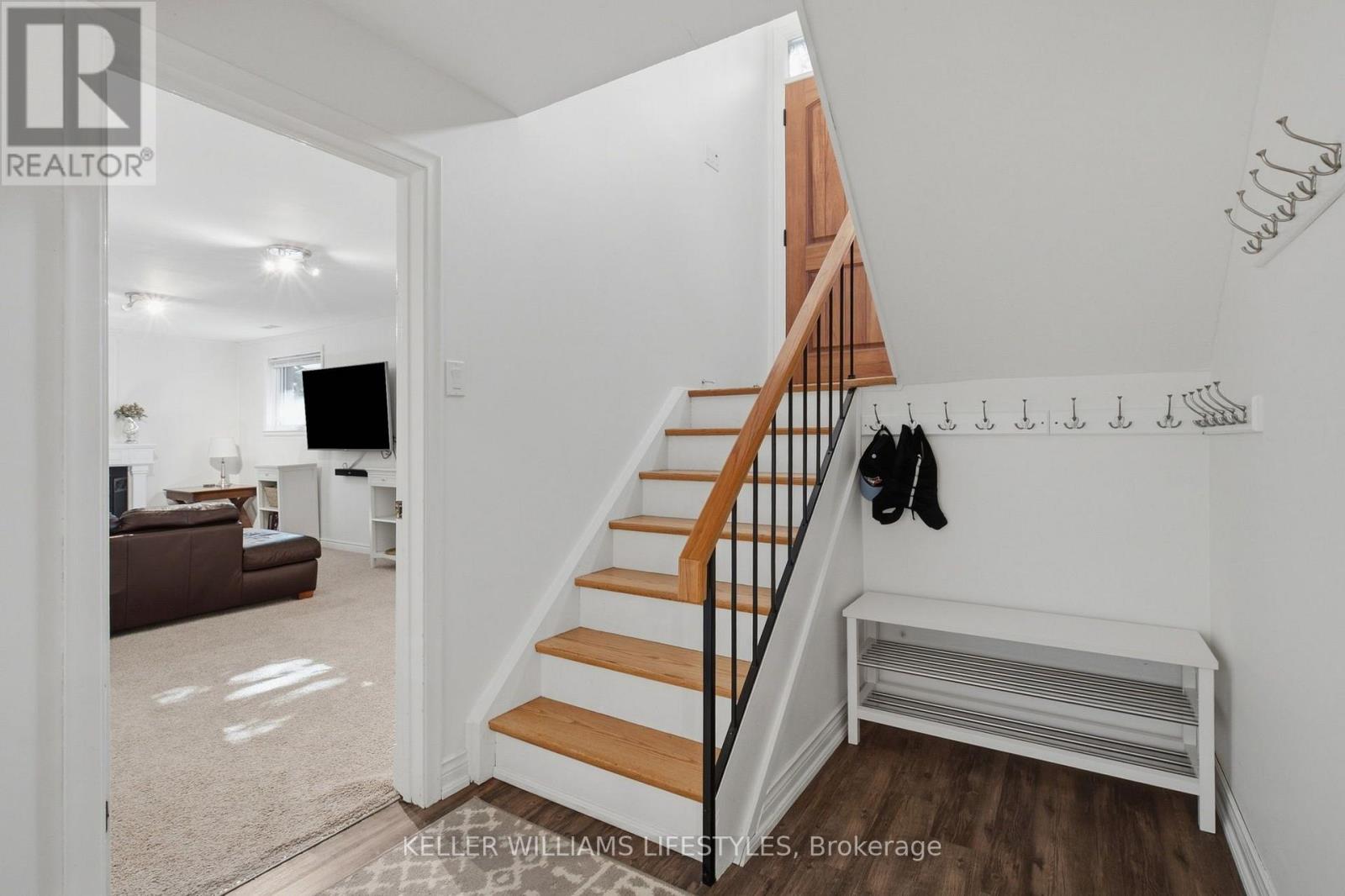 1 Queen Anne Circle, London North, Ontario N6H 4B6 - Photo 26 - X13805144