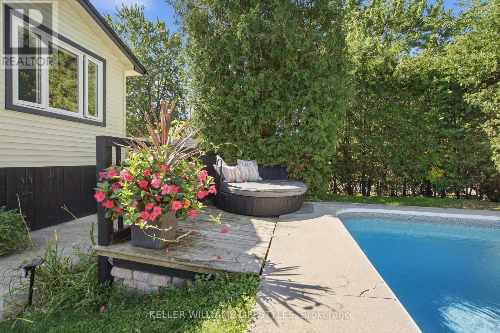 1 Queen Anne Circle, London North, Ontario N6H 4B6 - Photo 45 - X13805144