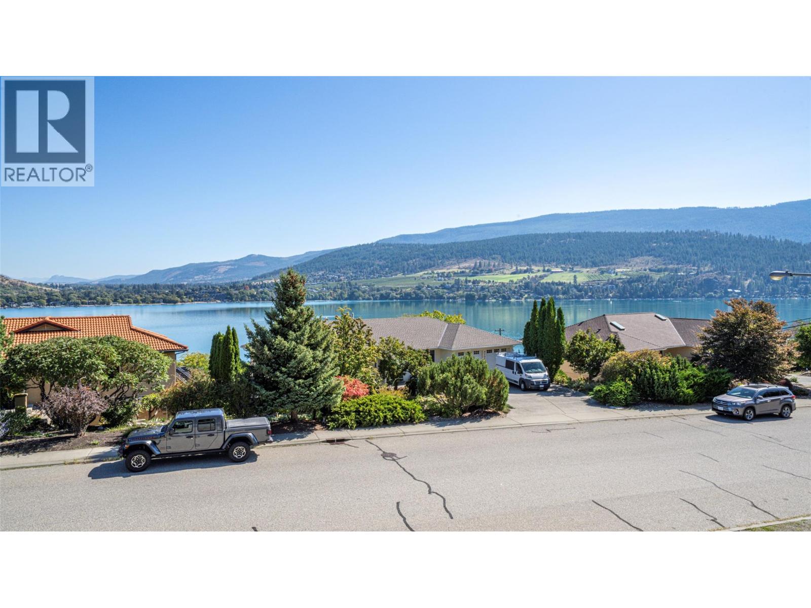 8210 Stoneridge Drive, Coldstream, British Columbia  V1B 3M3 - Photo 12 - 10401078