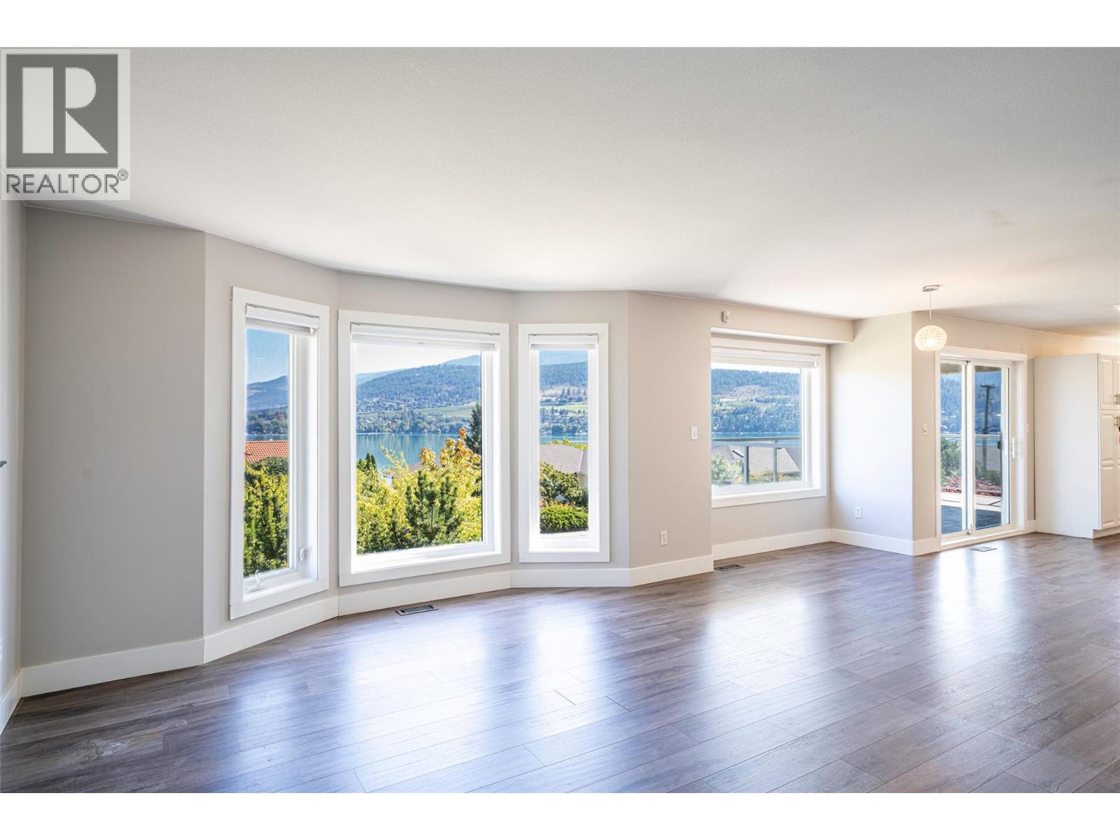 8210 Stoneridge Drive, Coldstream, British Columbia  V1B 3M3 - Photo 21 - 10401078
