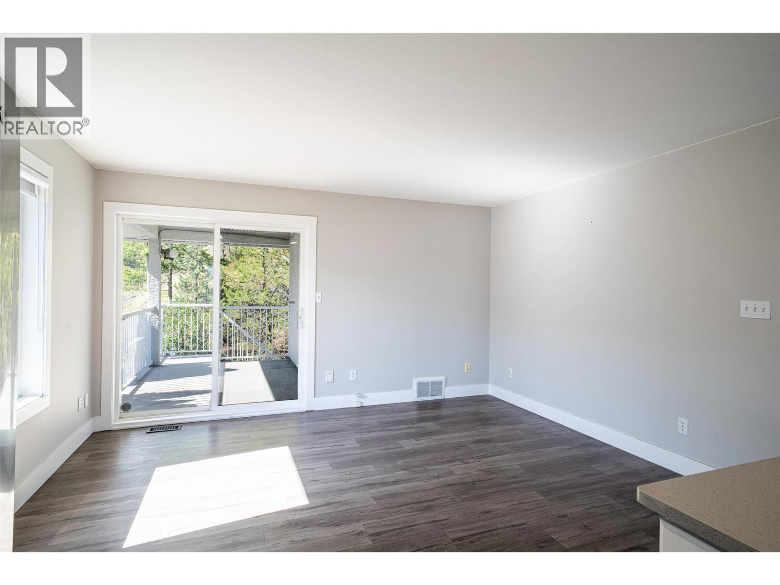 8210 Stoneridge Drive, Coldstream, British Columbia  V1B 3M3 - Photo 35 - 10401078