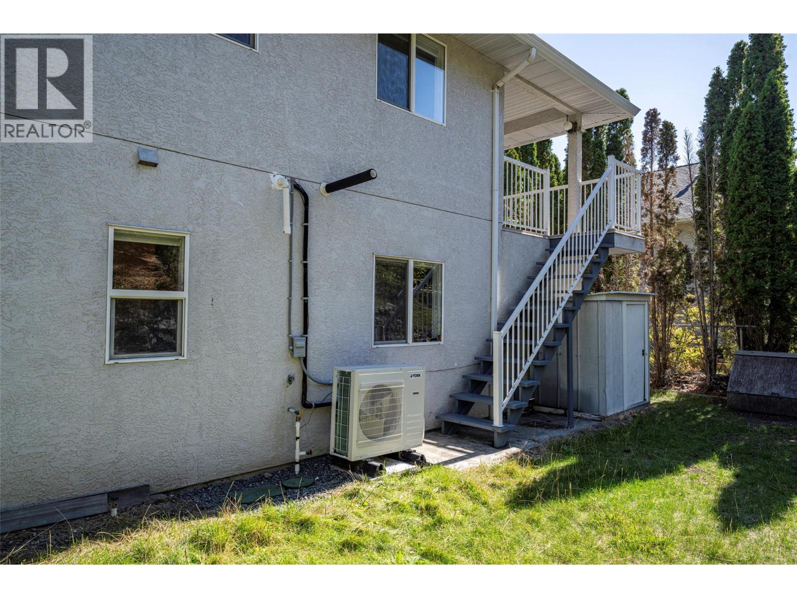 8210 Stoneridge Drive, Coldstream, British Columbia  V1B 3M3 - Photo 61 - 10401078