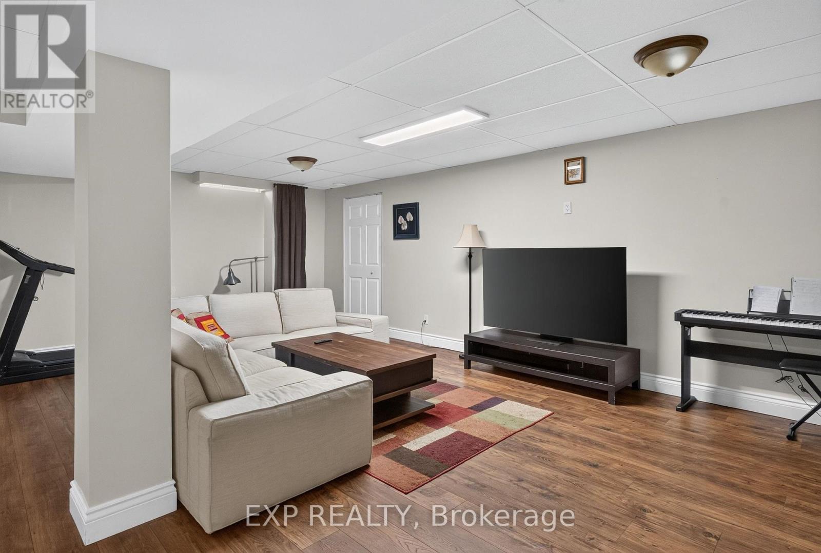 1531 Michaelsem Street, Ottawa, Ontario  K1C 4T6 - Photo 38 - X13805124