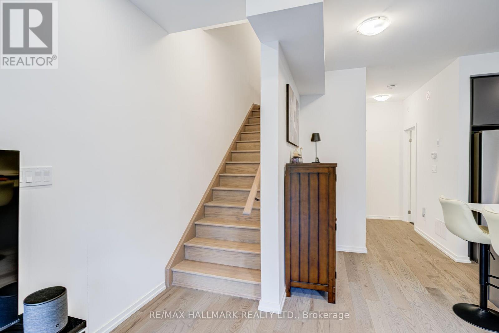 11 - 26 Lytham Green Circle, Newmarket, Ontario  L3Y 0H5 - Photo 23 - N13805146