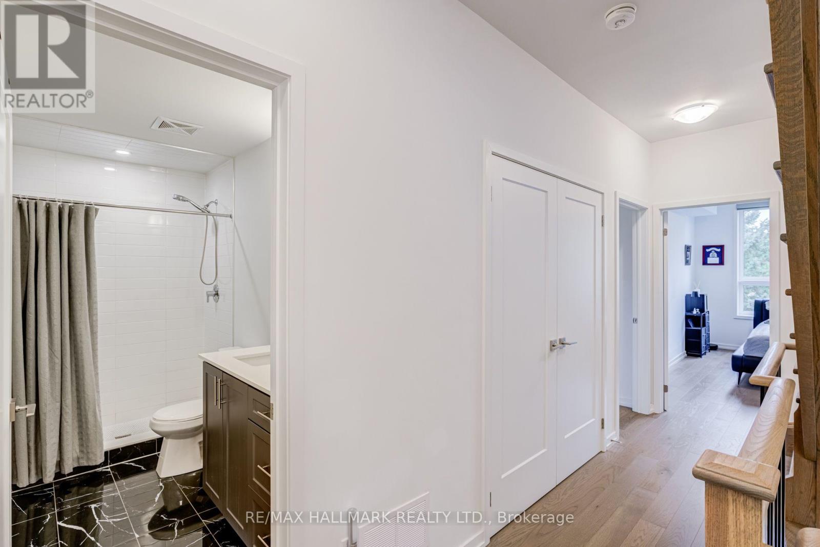 11 - 26 Lytham Green Circle, Newmarket, Ontario  L3Y 0H5 - Photo 25 - N13805146
