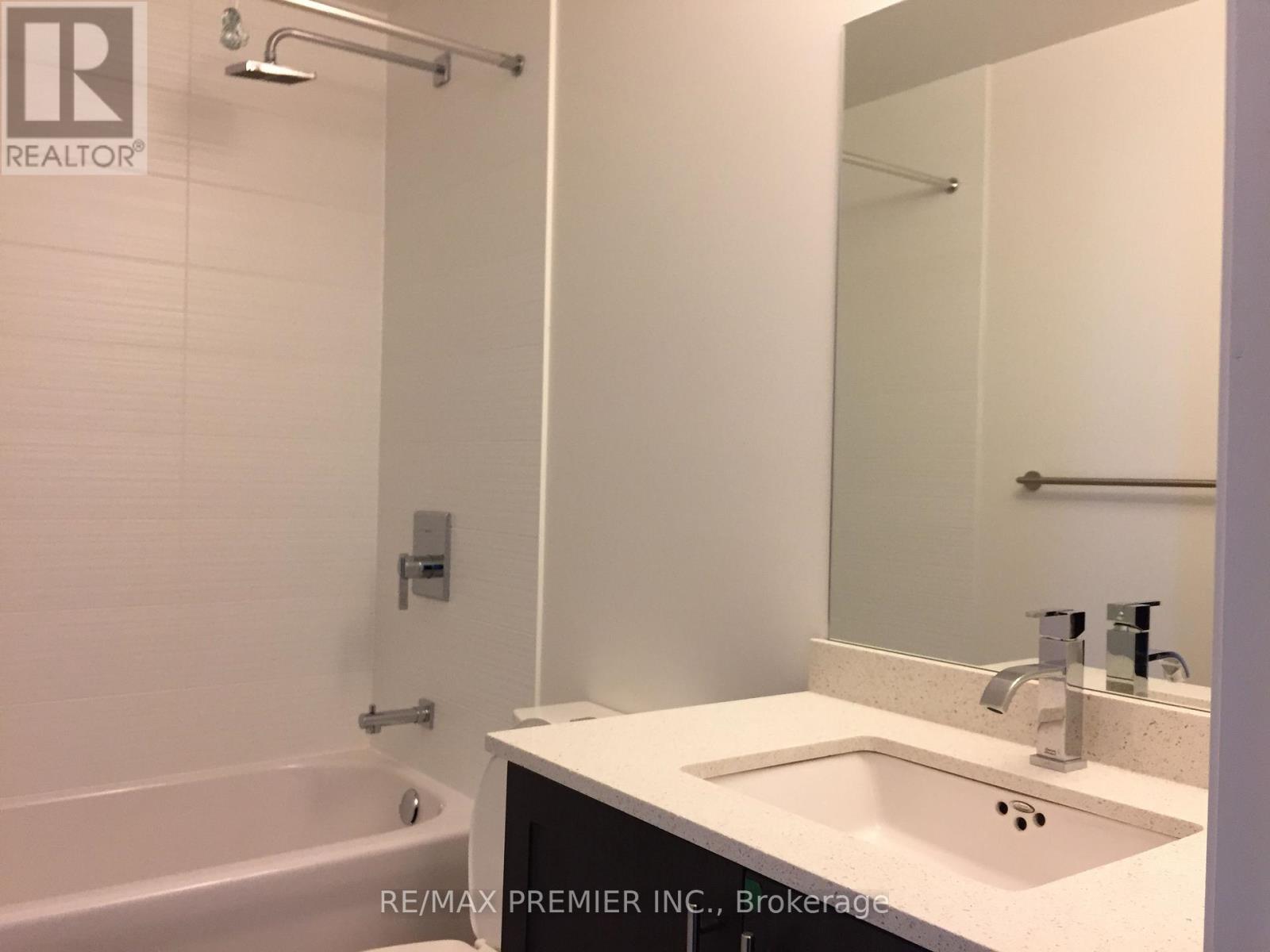 2205 - 3600 Highway 7 Drive, Vaughan (East Woodbridge), Ontario  L4L 0G7 - Photo 12 - N13803970