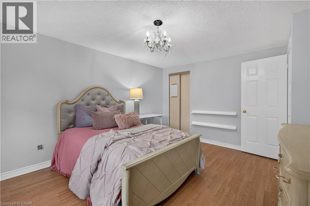 3222 Wentworth Street, Burlington, Ontario  L7M 2N4 - Photo 30 - 40861868