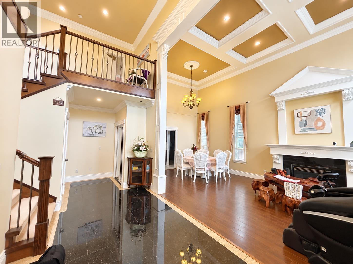 6040 Adams Place, Richmond, British Columbia  V7C 2W1 - Photo 5 - R3153398
