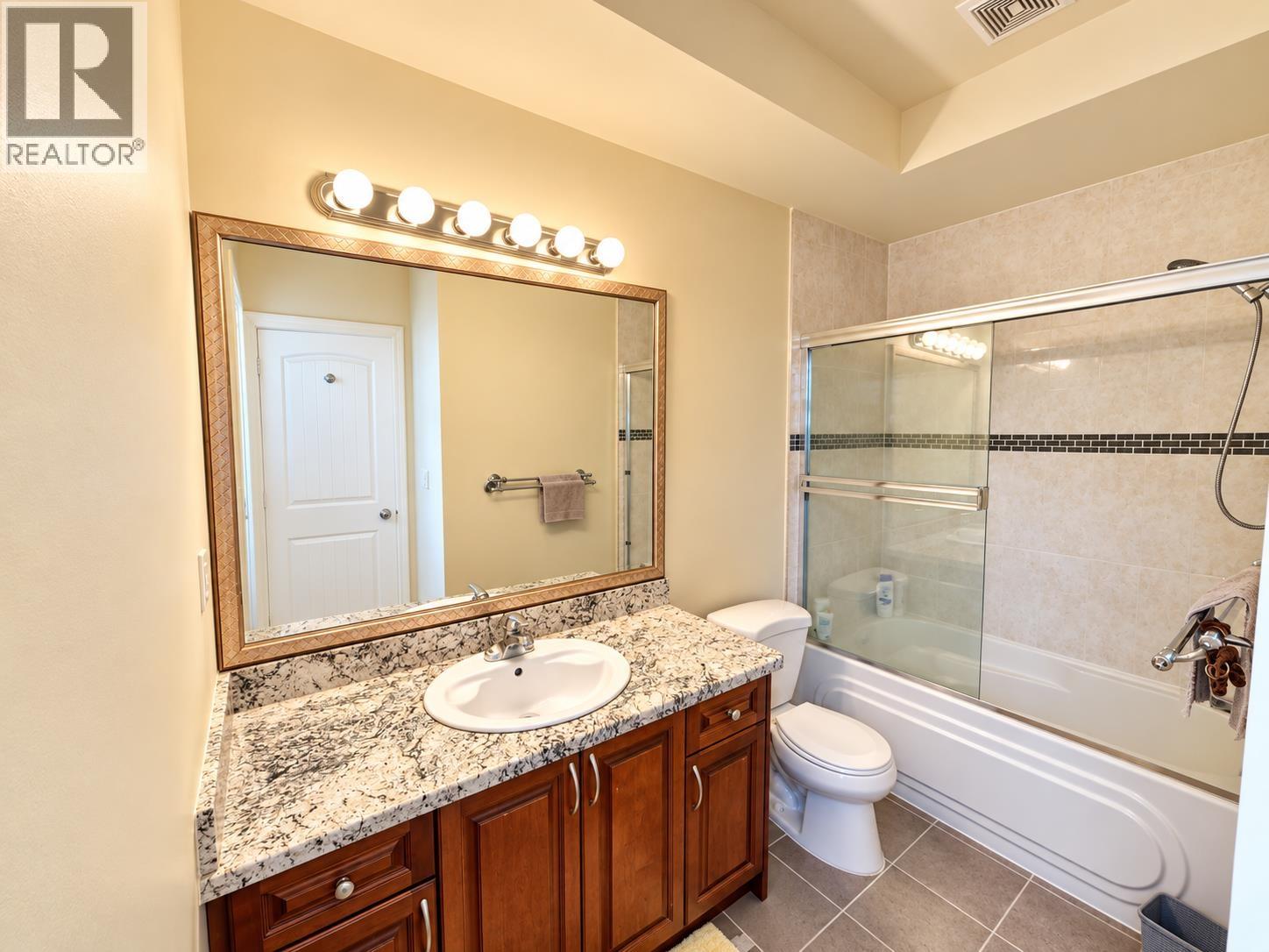 6040 Adams Place, Richmond, British Columbia  V7C 2W1 - Photo 21 - R3153398