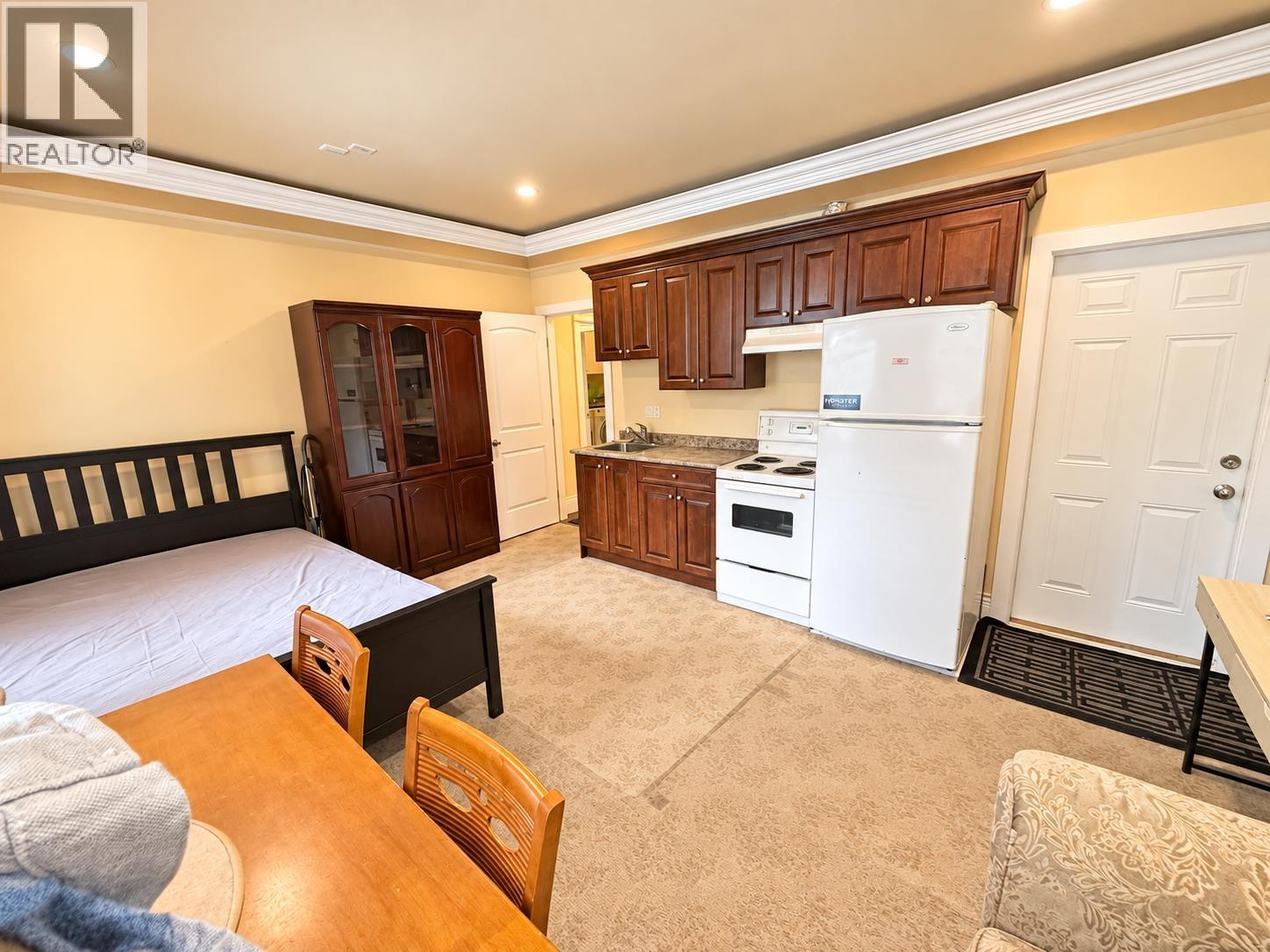 6040 Adams Place, Richmond, British Columbia  V7C 2W1 - Photo 19 - R3153398