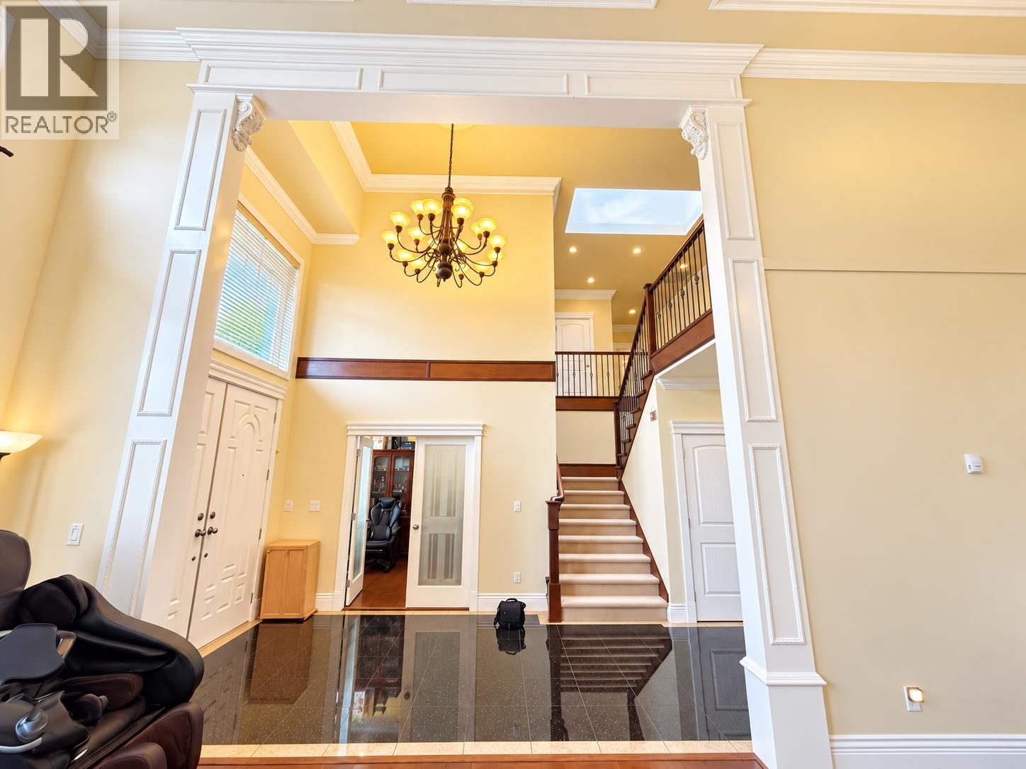 6040 Adams Place, Richmond, British Columbia  V7C 2W1 - Photo 4 - R3153398