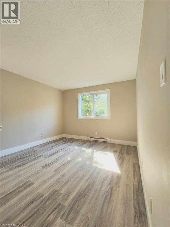 329 Northlake Drive Unit# 6, Waterloo, Ontario  N2V 1Z1 - Photo 13 - 40862012