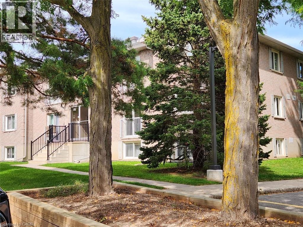 329 Northlake Drive Unit# 6, Waterloo, Ontario  N2V 1Z1 - Photo 21 - 40862012