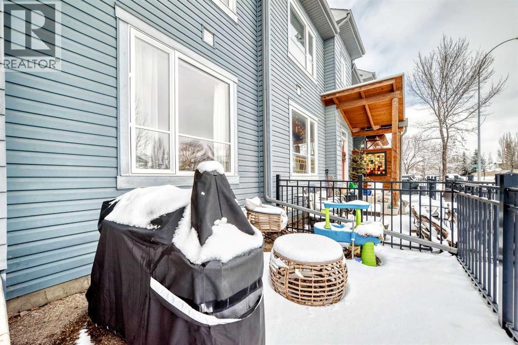 63 Chapalina Square SE